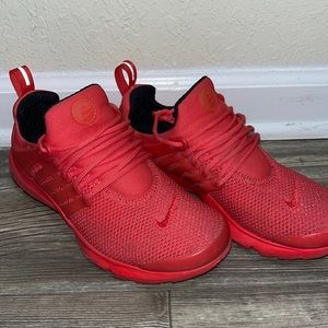 Red custom Nike Prestos